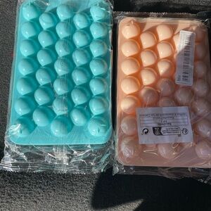 Blue and Peach Egg Storage Containers